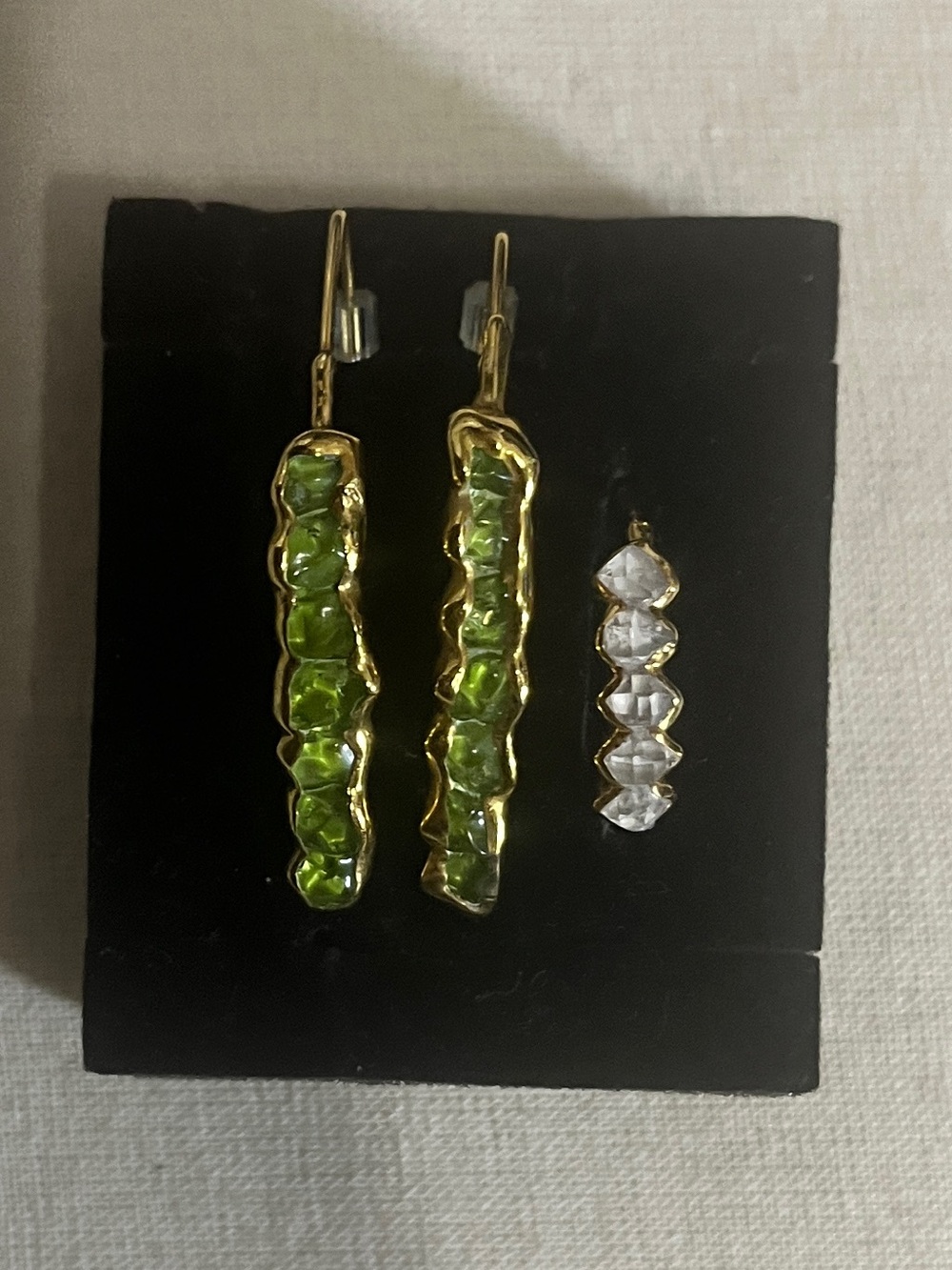 Ringcrush 24K Gold Filled Herkimer Diamond Ring & Peridot Linear Drop Earrings